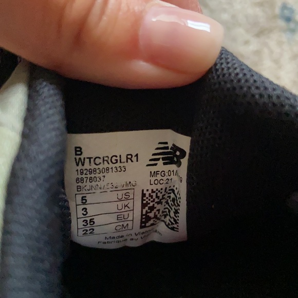 New Balance Fresh Foam Sneakers - Picture 4 of 5
